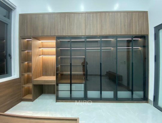 Mẫu Tủ Áo Hiện Đại