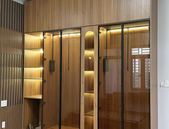 Mẫu Tủ Áo Hiện Đại